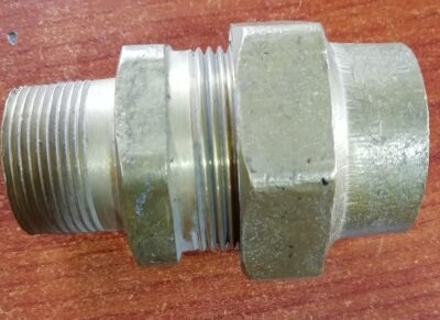 UNION 3/4 BRONCE MANGUERA FLEX 2 PARTES